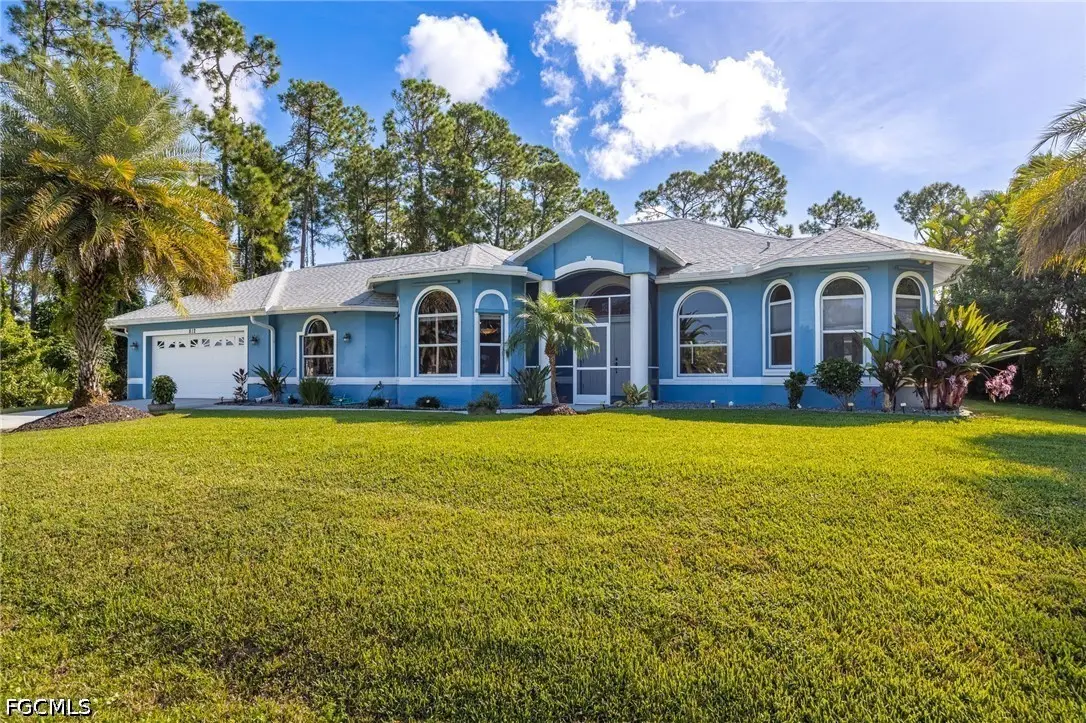 812 Mcarthur Avenue, Lehigh Acres, FL 33936 - #1