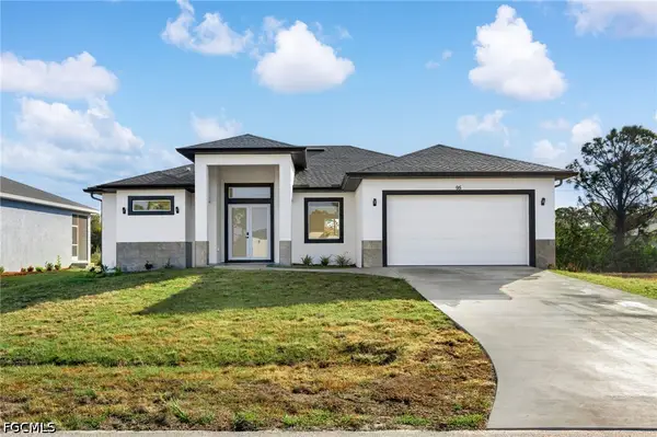 95 Brig Circle E, Placida, FL 33946