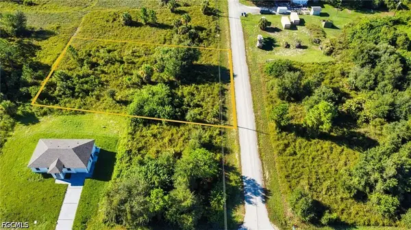 1820 Abbott Avenue, Lehigh Acres, FL 33972