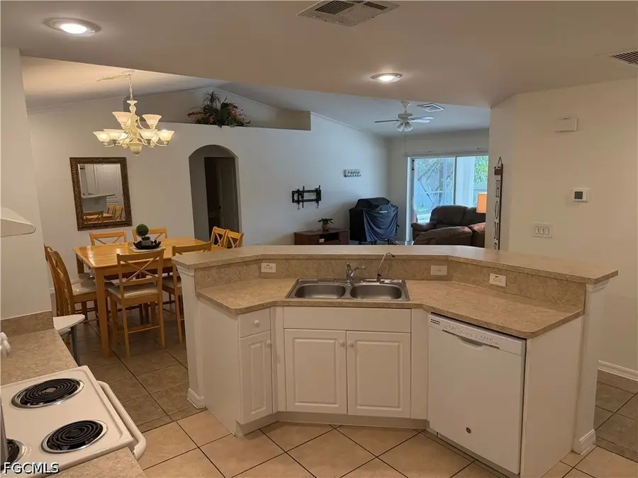 1705 NW 11th Court, Cape Coral, FL 33993 - #2