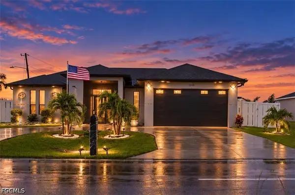 1113 Embers Parkway W, Cape Coral, FL 33993