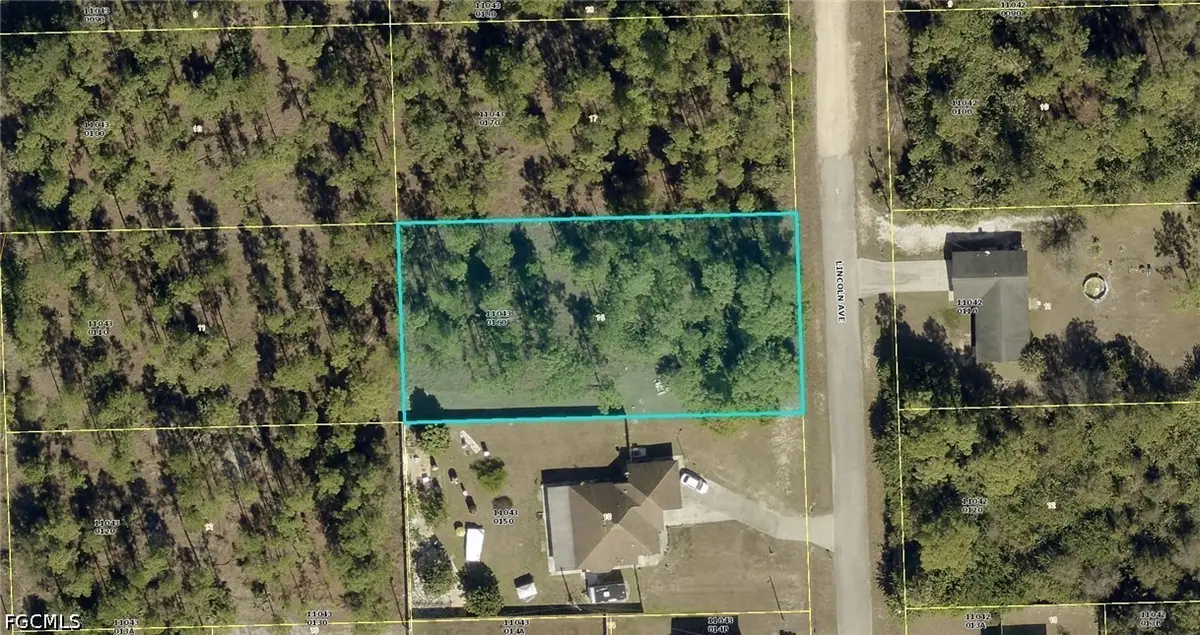 1105 Lincoln Avenue, Lehigh Acres, FL 33972 - #1