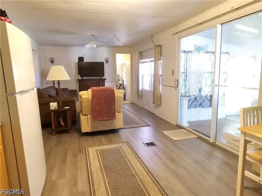 3834 Unique Circle, Fort Myers, FL 33908 - #2