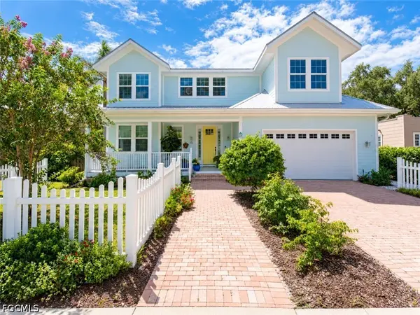 1530 Poinciana Avenue, Fort Myers, FL 33901