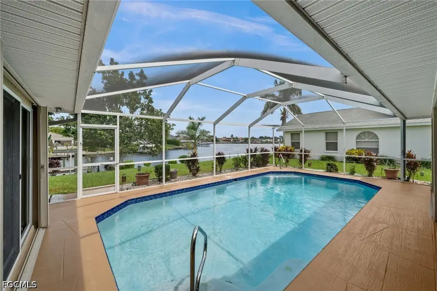 403 SE 28th Terrace, Cape Coral, FL 33904 - #2
