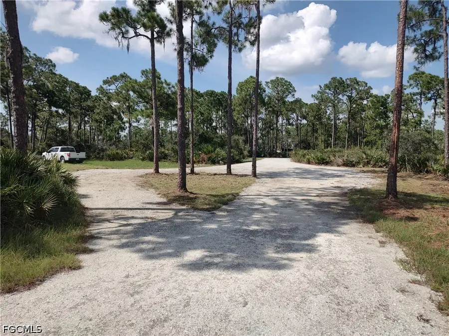 10 Henry Drive, Venus, FL 33960 - #3