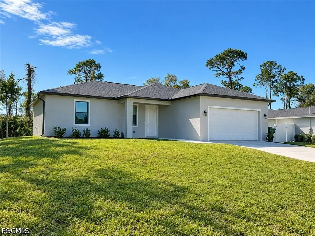 6045 Keystone Circle, Labelle, FL 33935 - #1