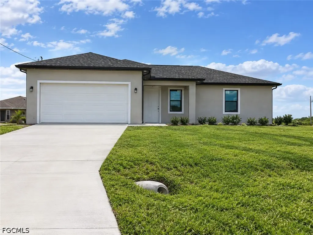 7008 Waldo Circle Nw, Labelle, FL 33935 - #1