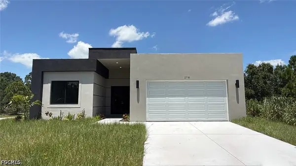 2718 51st Street W, Lehigh Acres, FL 33971
