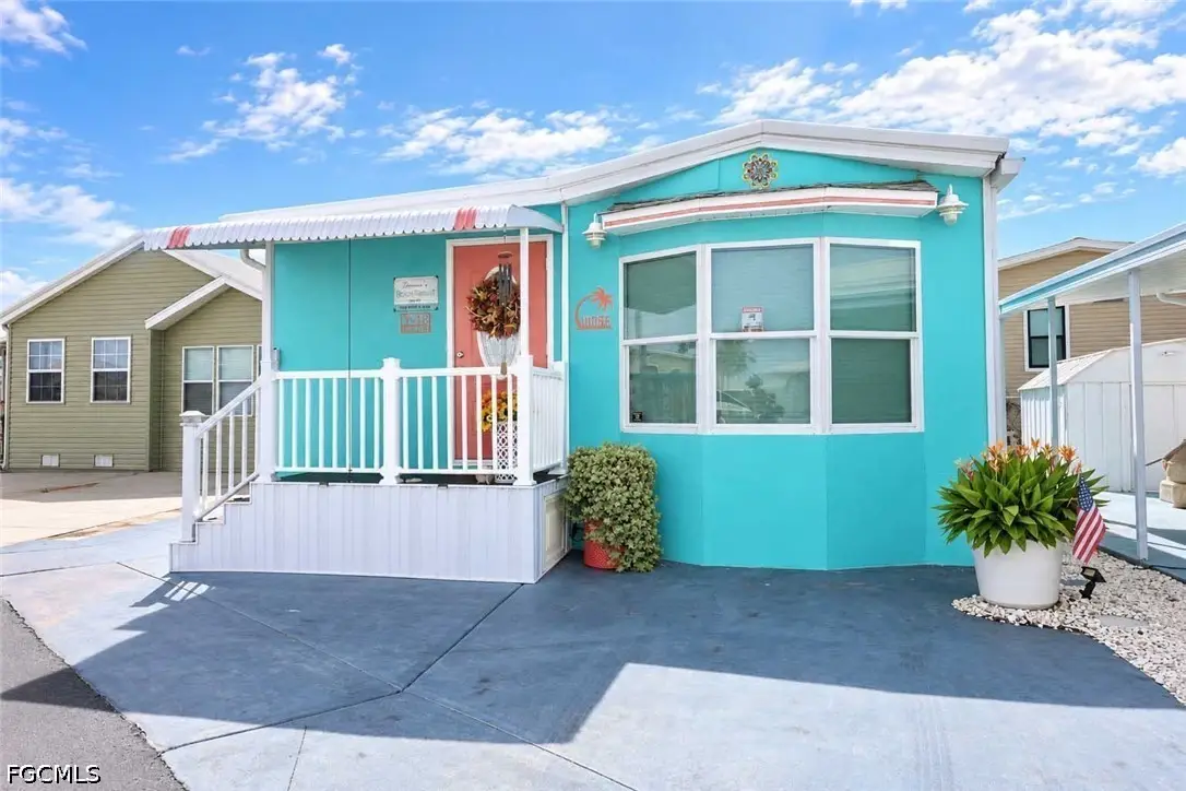11095 Sunglow Lane, Fort Myers, FL 33908 - #1