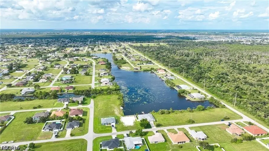 2305 NE 17th Street, Cape Coral, FL 33909 - #3