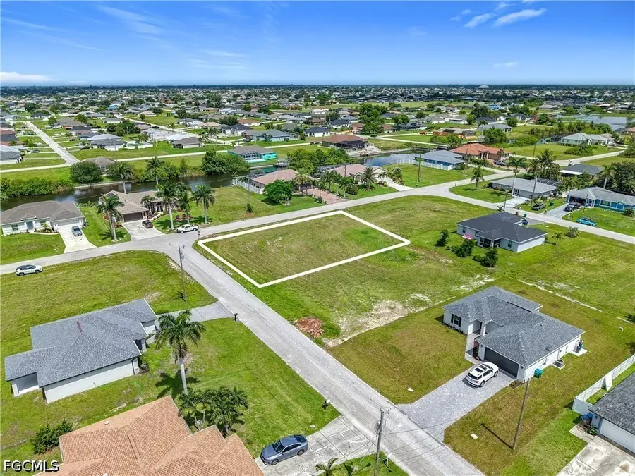 229 NW 9th Terrace, Cape Coral, FL 33993 - #2