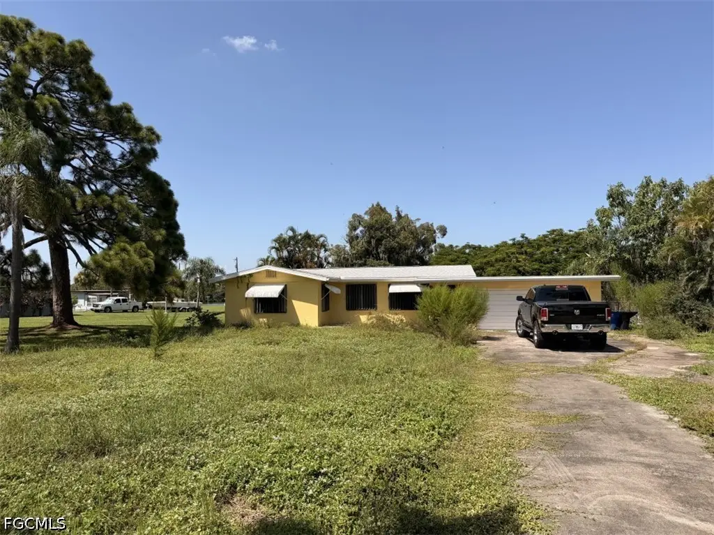 1264 Joerin Avenue, North Fort Myers, FL 33903 - #1