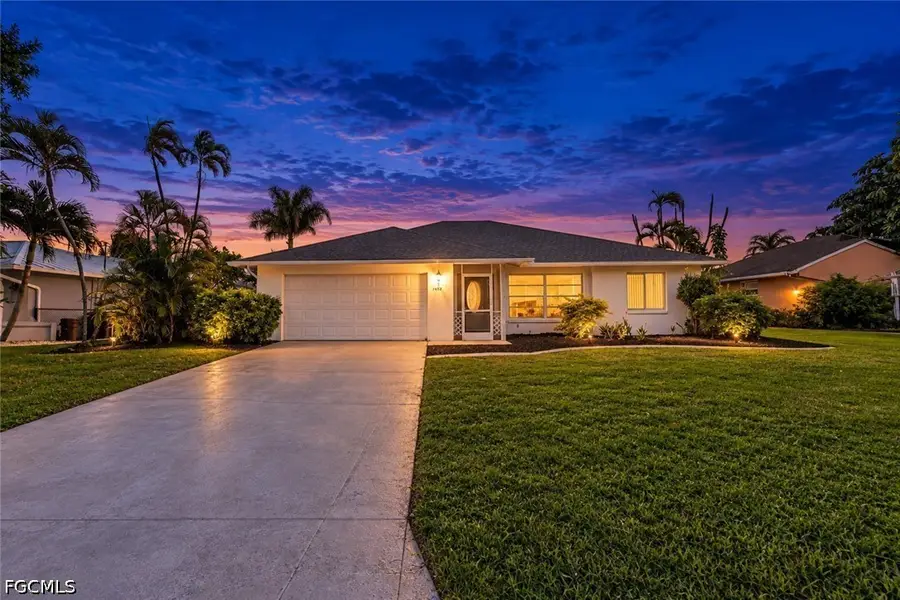 1432 SE 11th Place, Cape Coral, FL 33990 - #2