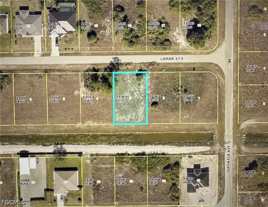 858 Lamar Street E, Lehigh Acres, FL 33974 - #3