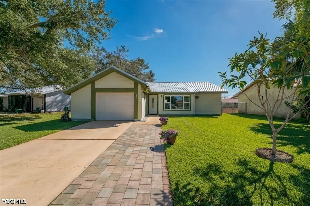 2015 Showboat Plaza, Labelle, FL 33935 - #1