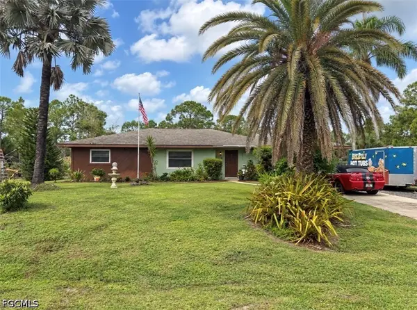 325 Wellington Avenue, Lehigh Acres, FL 33936