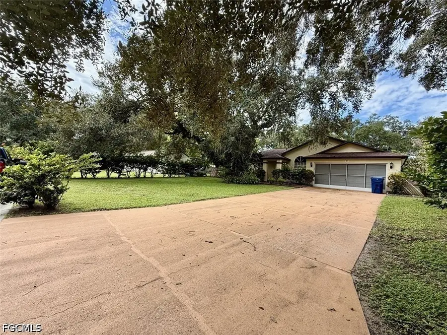 4029 Albany Road, Labelle, FL 33935 - #2