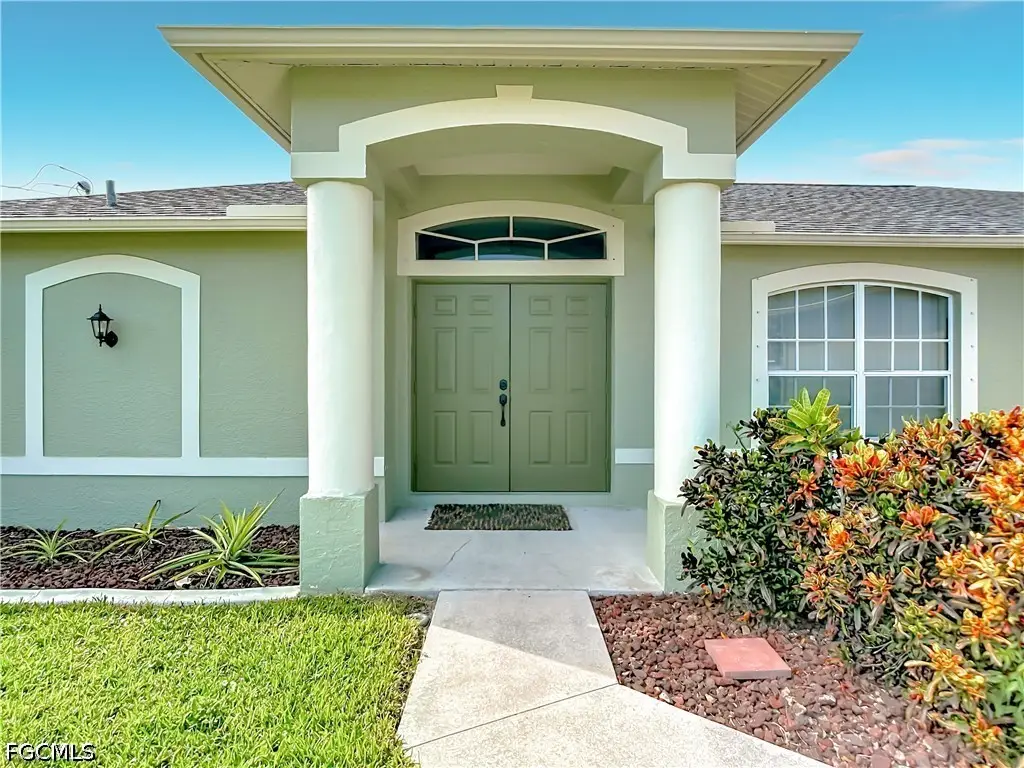 1808 SW 12th Lane, Cape Coral, FL 33991 - #1