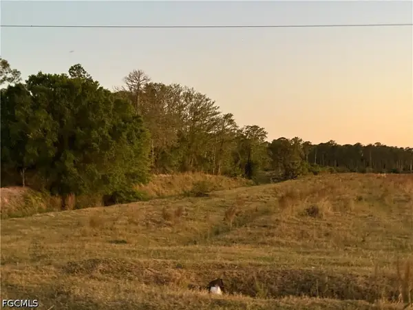 Secretariat Drive, Labelle, FL 33935