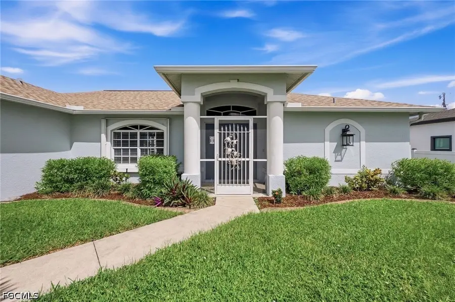 919 NW 6th Place, Cape Coral, FL 33993 - #2
