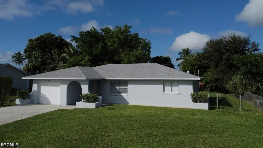 1813 48th Street Sw, Naples, FL 34116 - #2