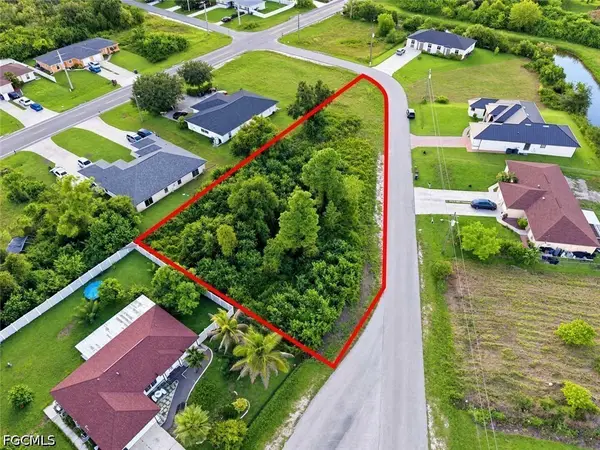 4777/4779 22nd Street Sw, Lehigh Acres, FL 33973