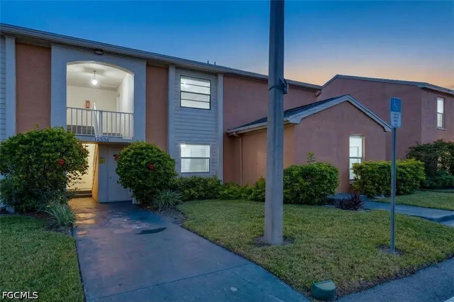 12630 Kenwood Lane #B, Fort Myers, FL 33907 - #3