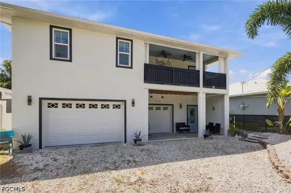 7263 Hibiscus Avenue, Bokeelia, FL 33922