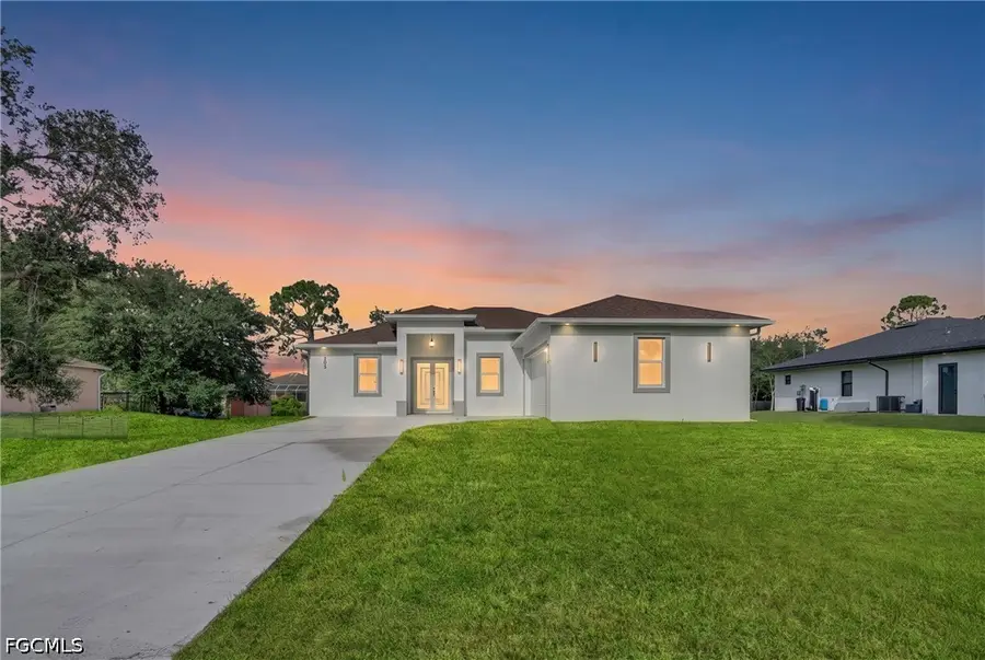 505 Prospect Avenue, Lehigh Acres, FL 33972 - #2