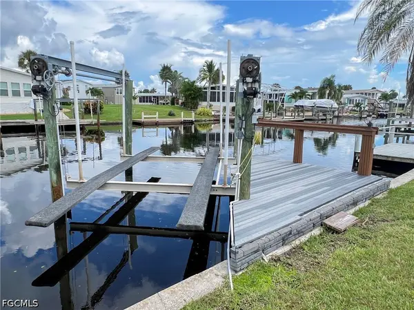 17551 Stevens Boulevard, Fort Myers Beach, FL 33931