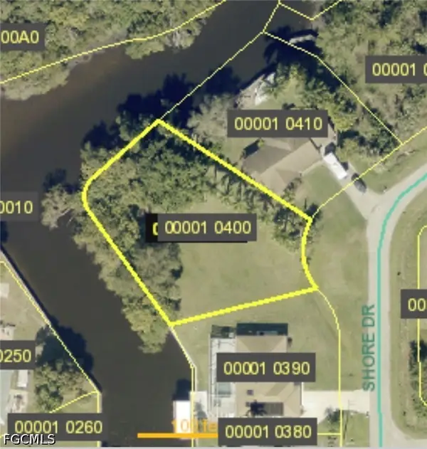 301 Shore Drive, Fort Myers, FL 33905