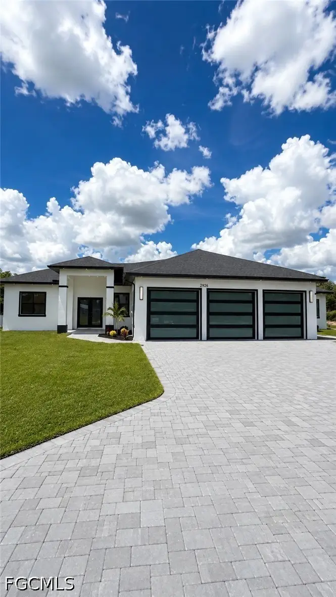 2924 Wallace Avenue S #2926, Lehigh Acres, FL 33973 - #2