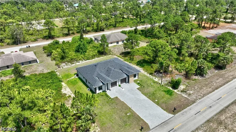 857/859 Eisenhower Boulevard, Lehigh Acres, FL 33974 - #3