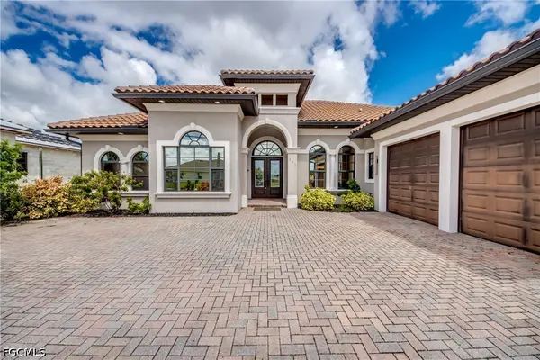 601 SW 40th Terrace, Cape Coral, FL 33914