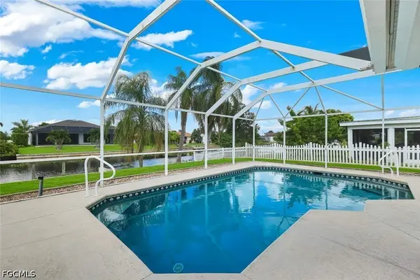 615 SW 39th Terrace, Cape Coral, FL 33914