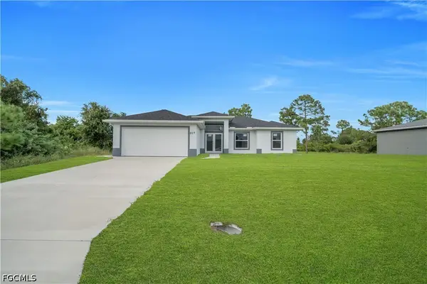 859 Chicago Street, Lehigh Acres, FL 33974