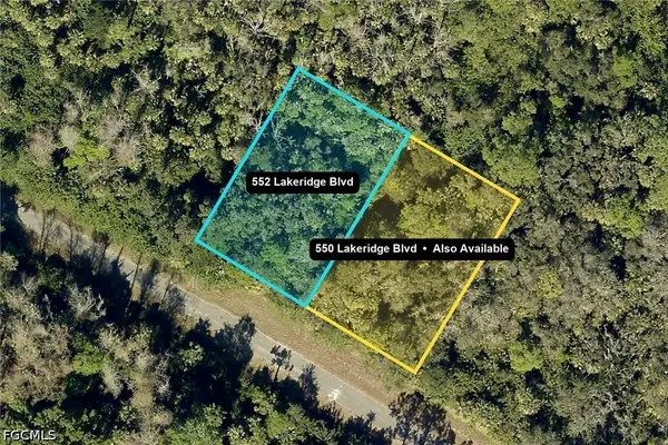 552 Lakeridge Boulevard, Lehigh Acres, FL 33972
