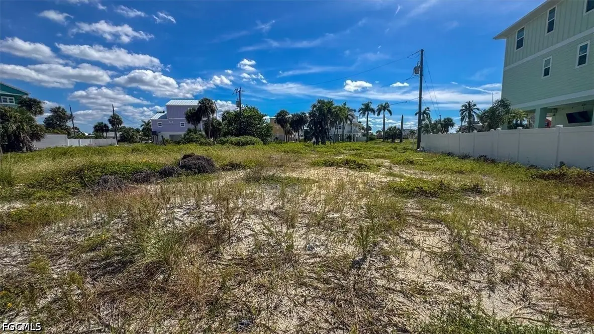100/104 Jefferson Street, Fort Myers Beach, FL 33931 - #1