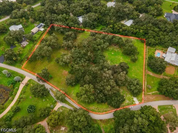 4030 Oak Haven Drive, Labelle, FL 33935