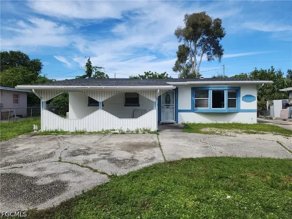 3222 Royal Palm Avenue, Fort Myers, FL 33901
