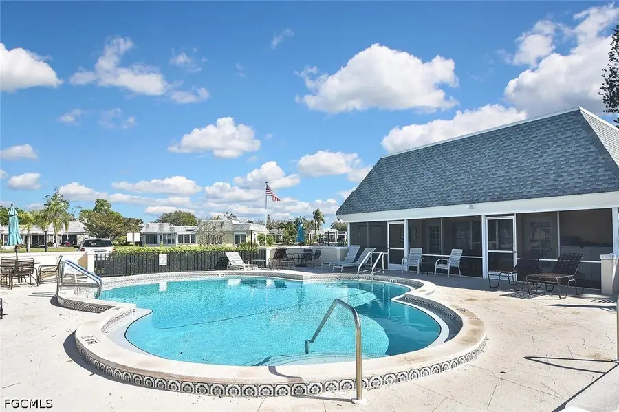 4 Park Lane Circle, Lehigh Acres, FL 33936 - #2