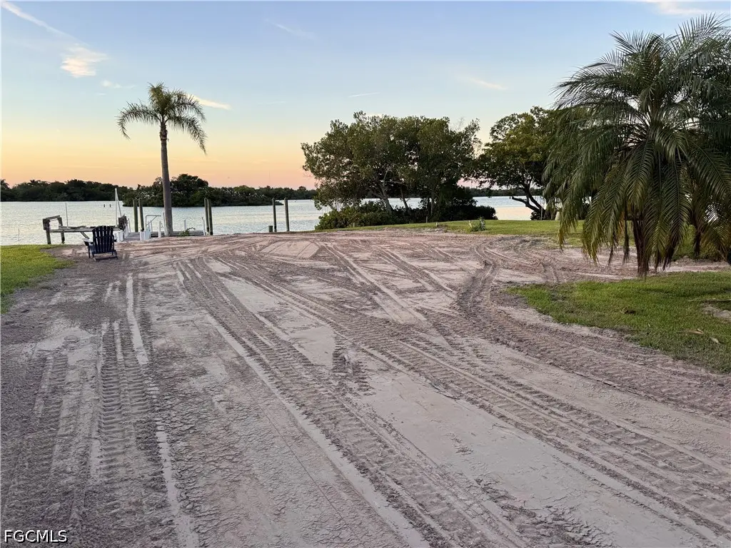 321 Shoreland Drive, Fort Myers, FL 33905 - #1