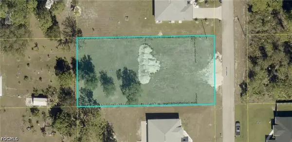 1117 Henry Avenue, Lehigh Acres, FL 33972