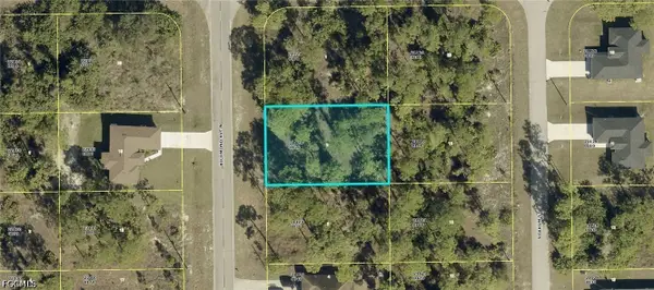 1830 Richmond Avenue N, Lehigh Acres, FL 33972