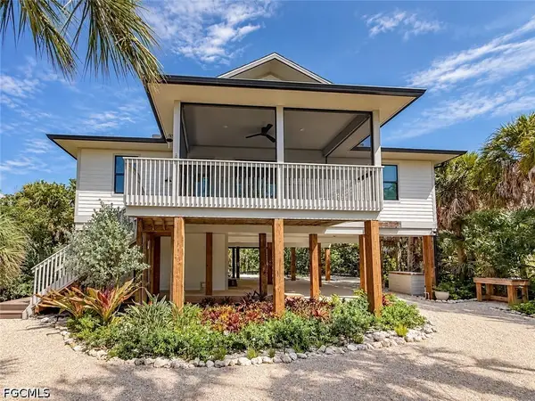 4470 Seagrape Bend Drive, Upper Captiva, FL 33924