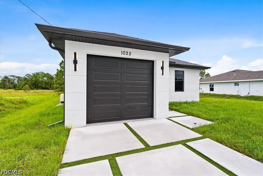 1025 Marshall Avenue S, Lehigh Acres, FL 33974 - #3