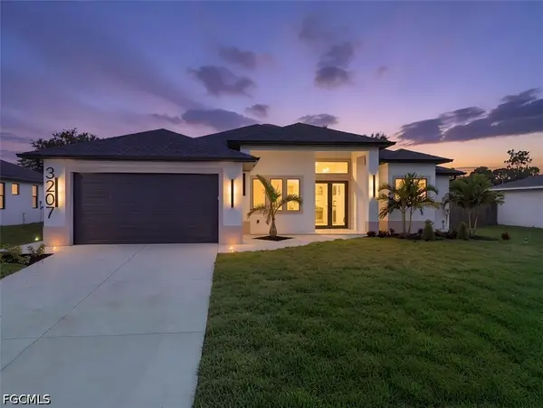 3207 11th Street W, Lehigh Acres, FL 33971