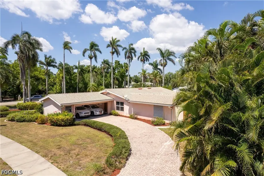 2627 Mcgregor Boulevard, Fort Myers, FL 33901 - #2