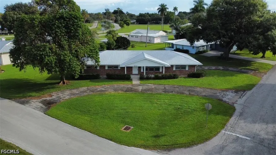 602 Ponce De Leon Avenue, Clewiston, FL 33440 - #2